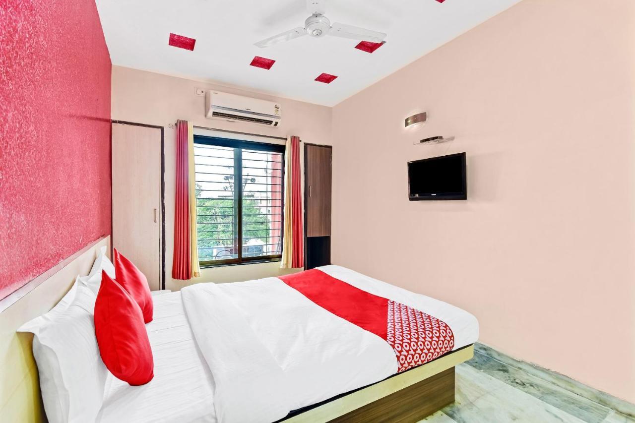 Oyo 61308 Hotel Rw International Hingoli ภายนอก รูปภาพ